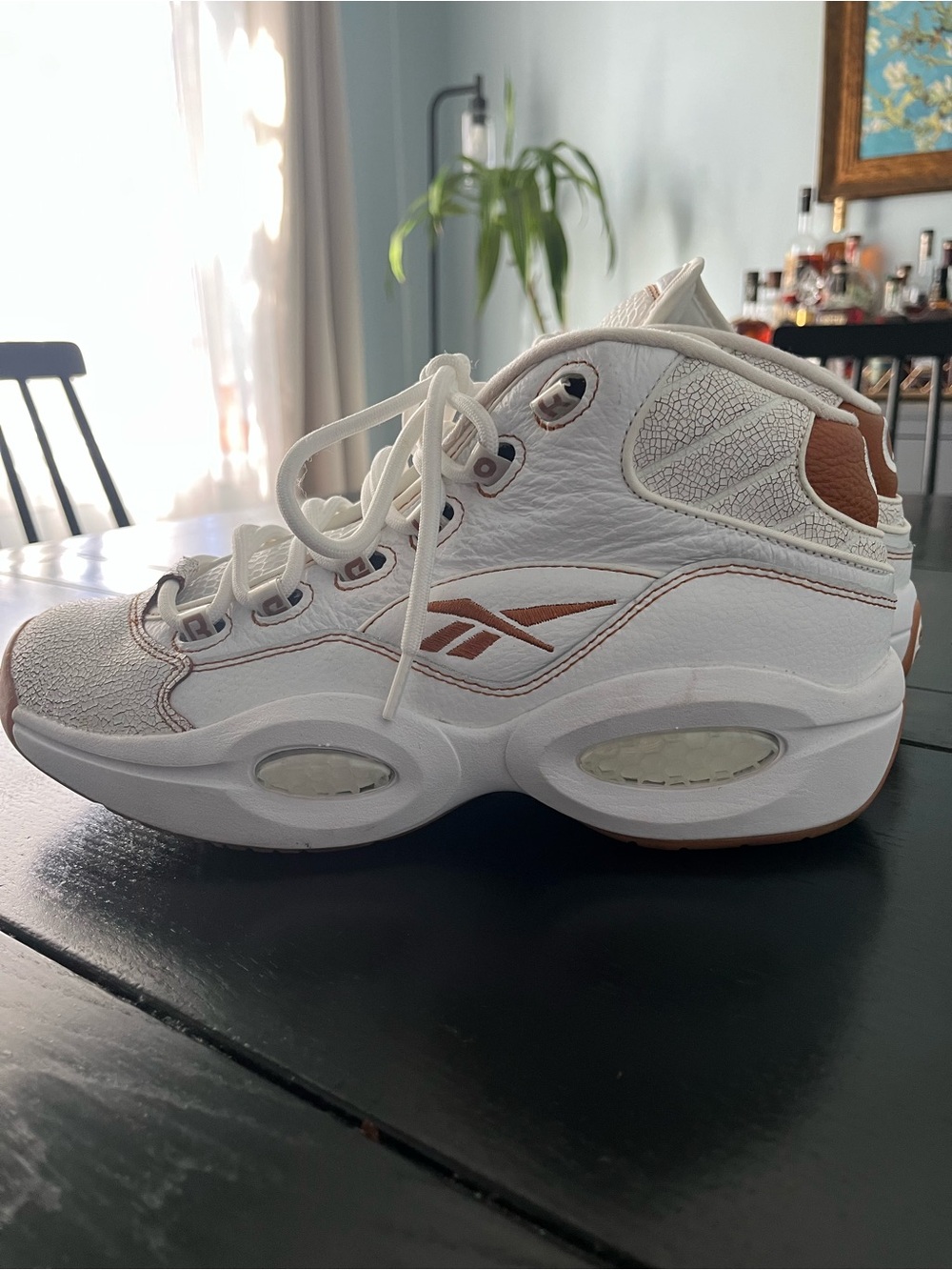 Reebok Men’s White Sneakers with Tan Accents - Picture 6 of 7